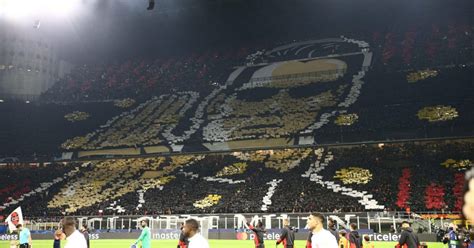 13 of the greatest tifo displays in football from around the world: Dortmund, Milan, Copenhagen…