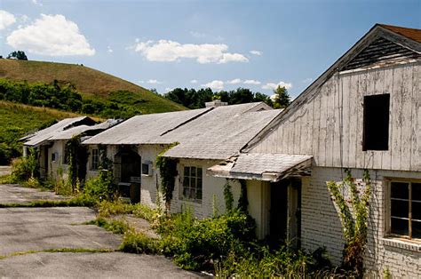 Rural America Poverty Stock Photos, Pictures & Royalty-Free Images - iStock