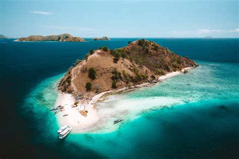 KOMODO ISLANDS – Ultimate Guide to a Komodo Islands Boat Tour