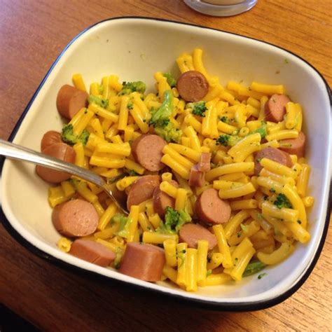 Easy yummy kid friendly dinner. Kraft Dinner Smart (has 1/2 serving cauliflower, high fibre and ...