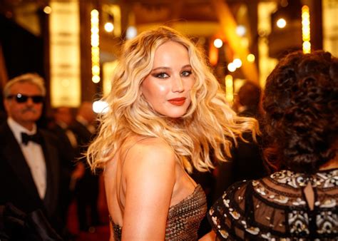 What's Jennifer Lawrence's Net Worth? - PureWow