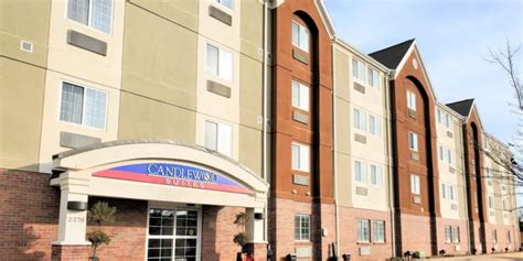 Top 11 Fayetteville Hotels by IHG - December 2024