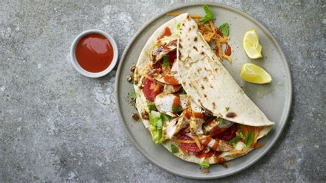 Chicken kebab wrap recipe - BBC Food