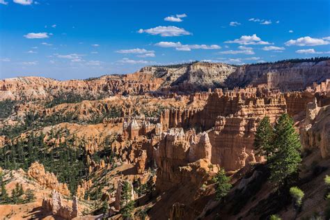 Hike Sunrise to Sunset at Bryce Canyon National Park