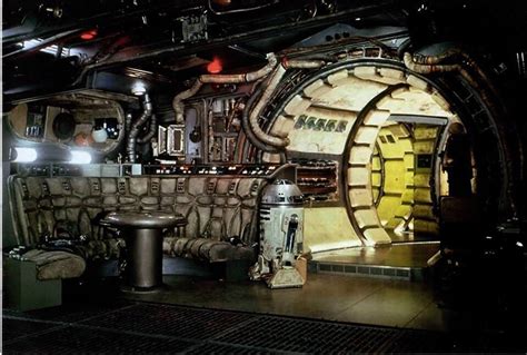 Millennium Falcon interior | Star wars ships, Star wars set, Millennium ...