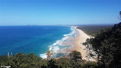 Two surfers die in separate incidents in Northern NSW at Hats Head and Minnie Water on Easter ...