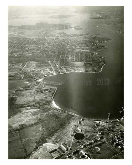 Aerial view of Queens Park, the Cross Island & the Whitestone Bridge ...