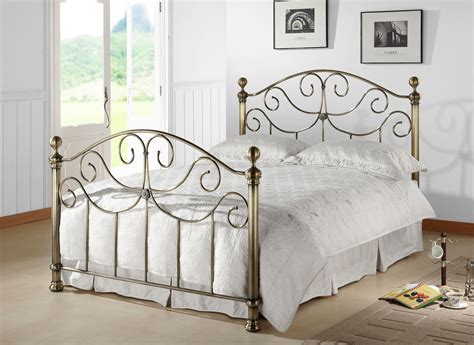 Victorian Style Antique Brass Finished Metal Bed Frame - Double 4ft 6 ...