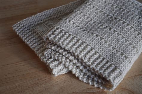 easy and free: simply beautiful baby blankets to knit - Knitionary