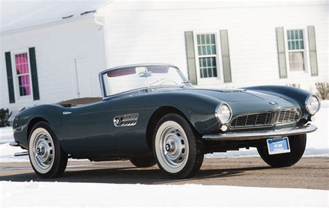 Two Classic Convertibles At Auction – Why The Big Price Difference?