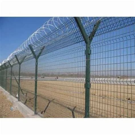 Concertina Wire Fencing at Rs 80/kilogram | Concertina Wire Fencing in New Delhi | ID: 14769578691