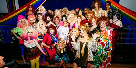 Seattle Pride Drag Show Sets New Guinness World Record For World's Largest