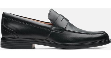 Clarks Un Aldric Step Leather Loafers in Black for Men | Lyst UK