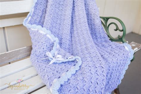 Baby Blue Scallops Crochet Blanket – Free Crochet Pattern » Loganberry Handmade