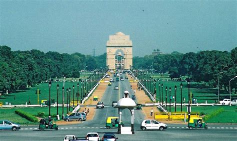 Rajpath, Delhi | Timings, Images, History, Nearest Metro