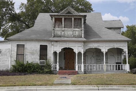 San Antonio city staff, history advocates working to save 123-year-old ...