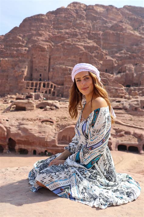 Jordanian Women Clothing