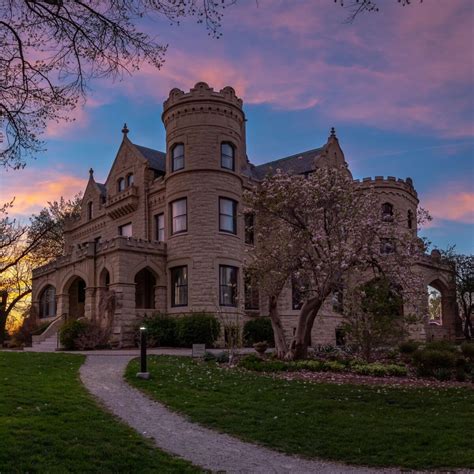 Joslyn Castle & Gardens | Wedding Venues | Omaha, Nebraska