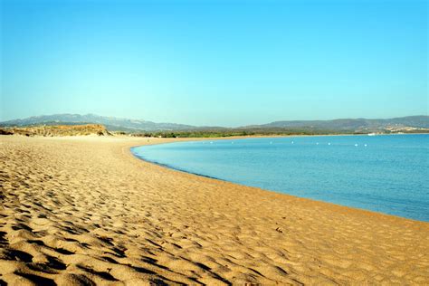 LE SPIAGGE PIÙ BELLE DELLA GALLURA | Spiagge, Sardegna, Luoghi