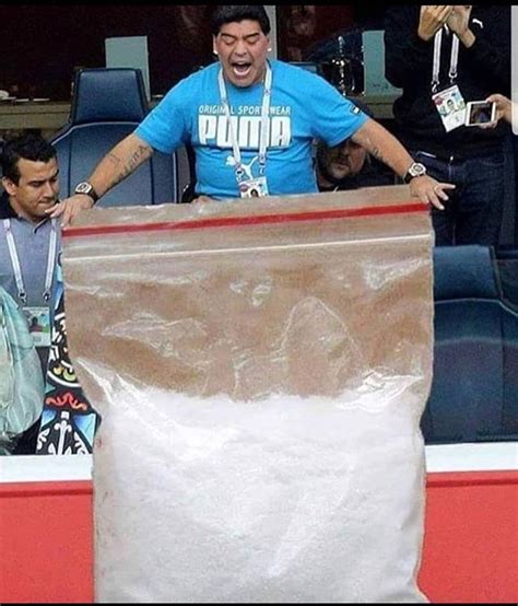 These Maradona memes are getting out of hand now | Memes graciosos, Memes, Gracioso