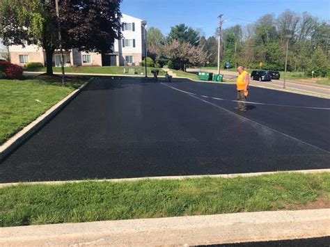 Best Asphalt Vs Blacktop Guide | Willies Paving 2020