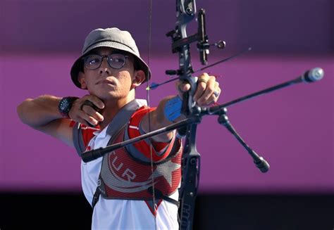 Turkey wins 1st-ever Olympic medal in archery, Gazoz claims gold - Turkish News