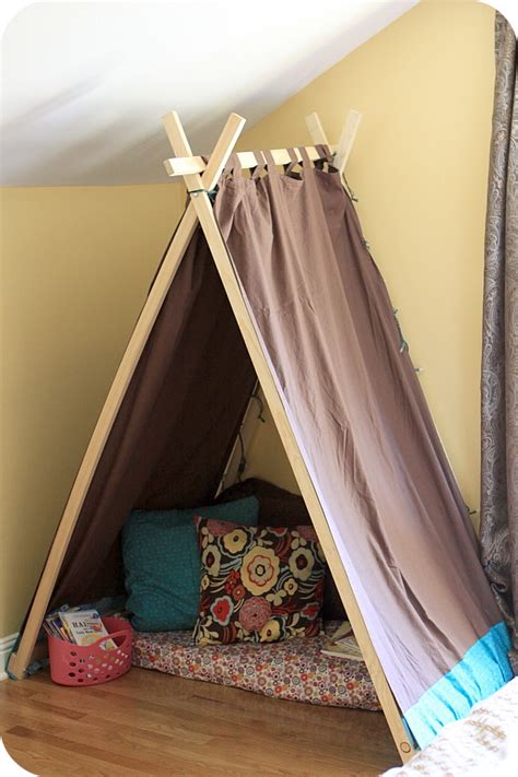 35 Playful and Fun DIY Tents for Kids