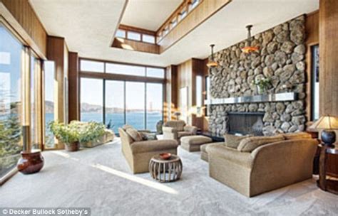 Twitter founder Jack Dorsey spends $10 million on a spectacular Bond villain lair | Daily Mail ...