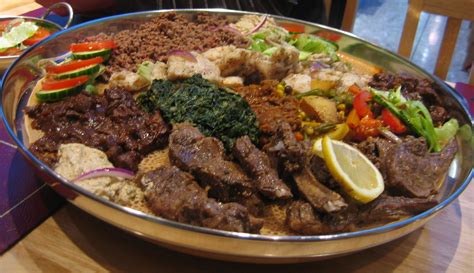 File:Eritrean platter at London restaurant.jpg - Wikimedia Commons