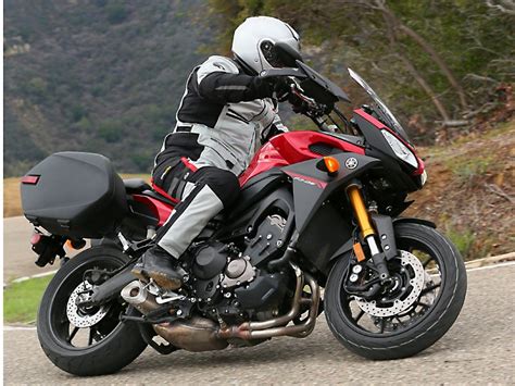 2015 Yamaha FJ-09—First Ride Review | Rider Magazine