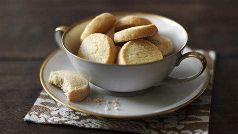 Shortbread recipe - BBC Food