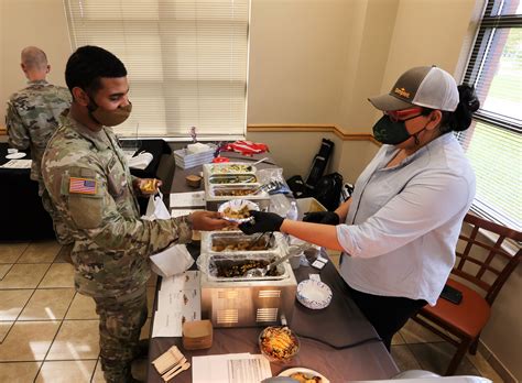 Army meals undergo ‘million dollar overhaul’ to offer more healthy, dietary-specific choices ...