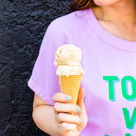 Jeni’s Splendid Ice Creams Serve Rich New Dairy-Free Flavors in Scoop Shops