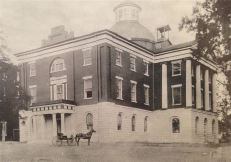 The Tuscaloosa State Capitol Building – Alabama Architecture