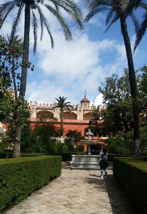 Jardines de los REALES ALCAZARES DE SEVILLA Sidewalk, Simply, Mansions ...