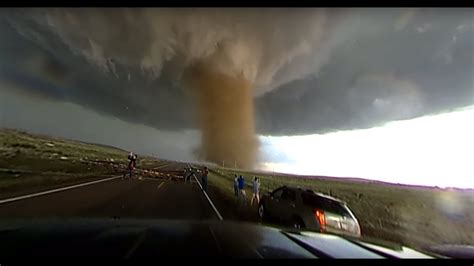 Insane 360 video of close-range tornado near Wray, CO! - YouTube