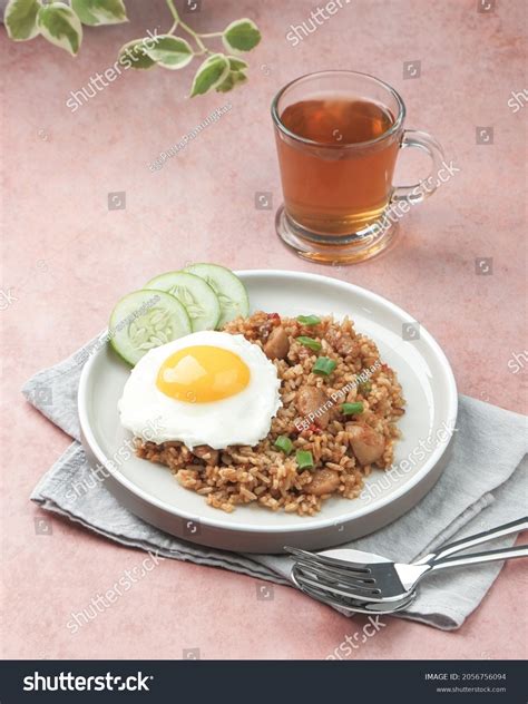 428 Nasi Goreng Telur Images, Stock Photos & Vectors | Shutterstock