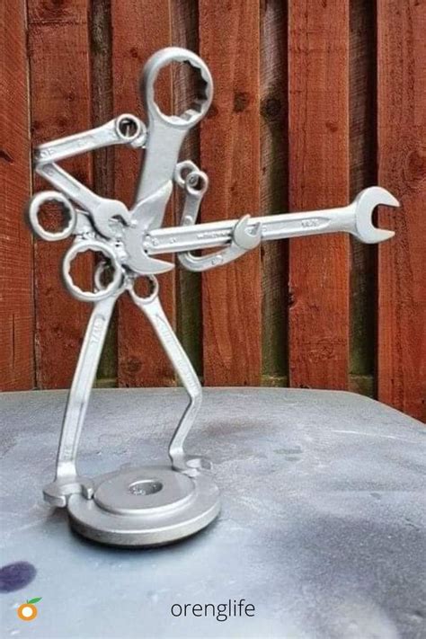 Creativity at it `s best in 2022 | Metal art diy, Scrap metal art, Metal art welded