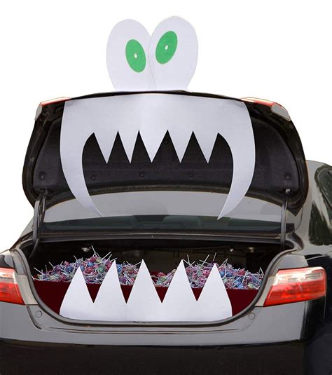 Trunk-or-Treat Halloween Car Trunk Decorations | The Green Head