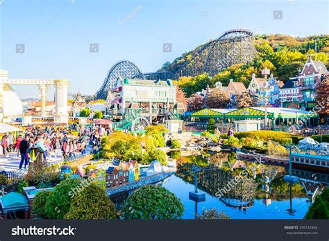 1,888 Everland Korea Images, Stock Photos & Vectors | Shutterstock