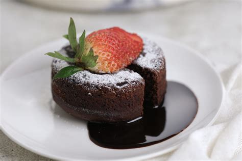 Eggless Choco Lava Cake - Chef Kunal Kapur