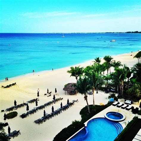 Beachcomber Grand Cayman Island