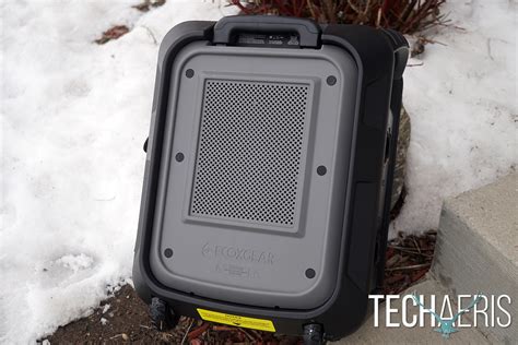 ECOXGEAR EcoBoulder+ review: Massive outdoor-centric multi-use speaker