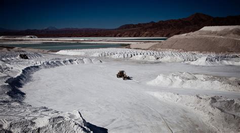 Bankers have gone AWOL in the race to build more lithium mines - MINING.COM