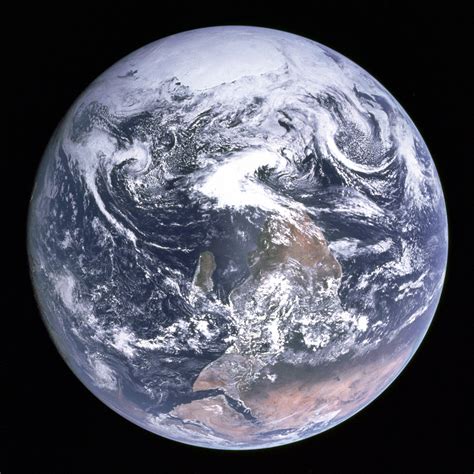 In Which Year Was the First Picture of Earth Taken From Space?