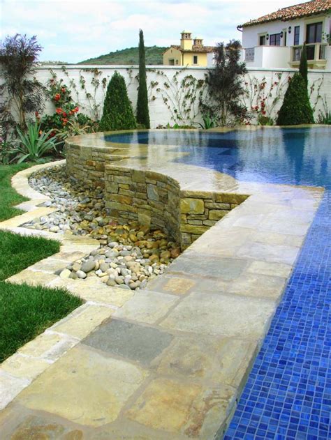 40+ Absolutely spectacular infinity edge pools | In ground pools ...