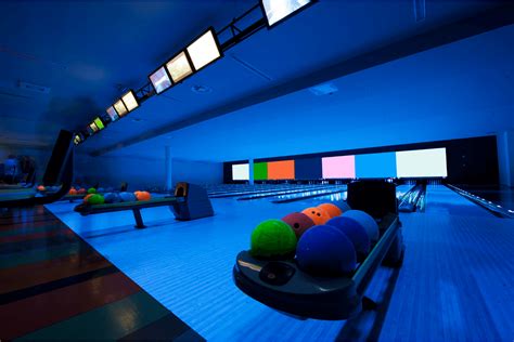 Where To Go Bowling In Las Vegas | Exodus