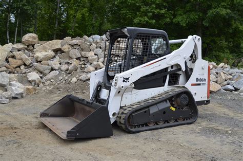 Bobcat_T590_Rental-Thumbnail - Arnold's Equipment Rentals