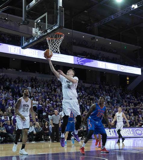 Slideshow: Men's basketball vs. William Jessup - GCU Today