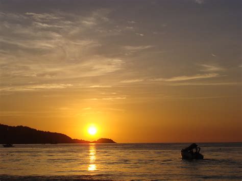 Phuket 2010 | Phuket Sunset, Feb 2010 | Rui Fernandes | Flickr